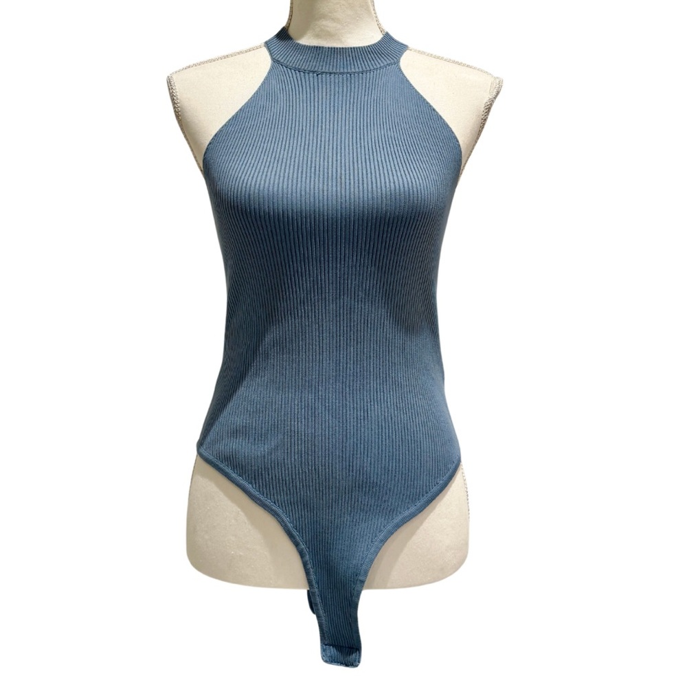 NWOT Blue Halter Bodysuit | Stretchy Ribbed Knit (L)
